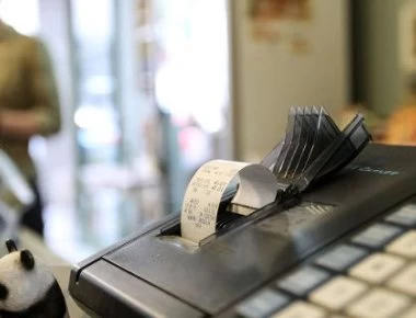 Στο στόχαστρο της ΑΑΔΕ 620 μεγάλες υποθέσεις φοροδιαφυγής - Εντολή για έρευνες